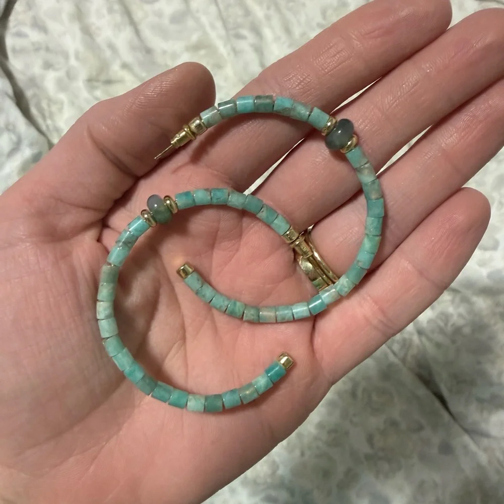 Kendra Scott Insley Turquoise Beaded Necklace Set - Picture 4 of 6